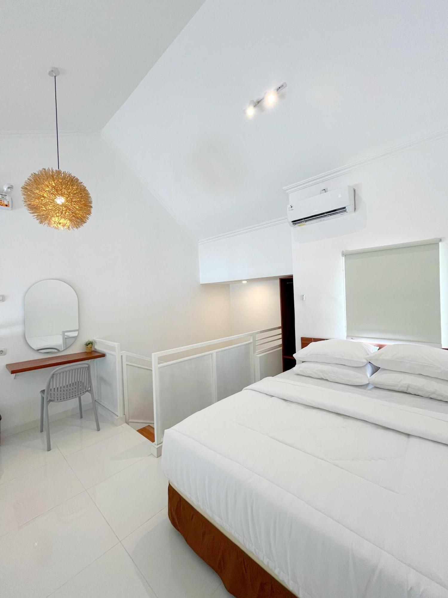 Sampai Living Tugu Villa Yogyakarta Eksteriør bilde